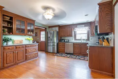8 Sullivan Road, Hudson, NH 03051 - Photo 16