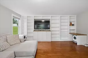 25 2nd St, Hudson, NH 03051 - Photo 10