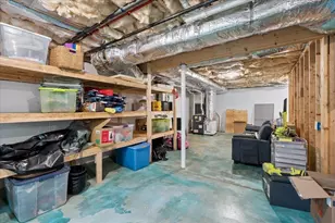 25 2nd St, Hudson, NH 03051 - Photo 48