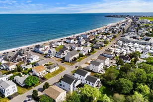 82 Kings Hwy, Hampton, NH 03842 - Photo 10