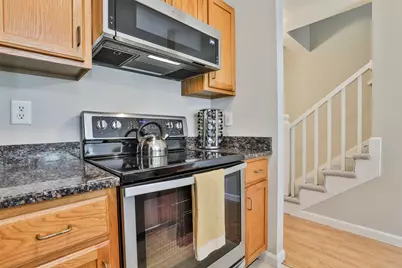 26 Montrose Drive #26, Stratham, NH 03885 - Photo 8