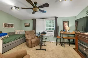 19 Stevens Ave, Meredith, NH 03253 - Photo 28