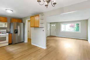 9 Judith Dr, Nashua, NH 03062 - Photo 4