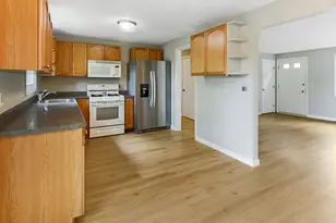 9 Judith Dr, Nashua, NH 03062 - Photo 6