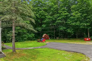 88 Chuck St, Weare, NH 03281 - Photo 40