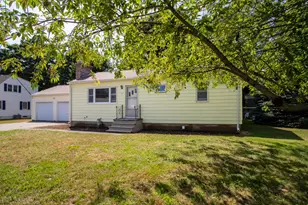 16 Tuck Rd, Hampton, NH 03842 - Photo 22
