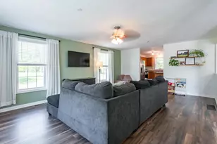 14 Kettle Lane, New Boston, NH 03070 - Photo 4