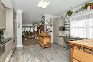 61-2 Central Ave, Wolfeboro, NH 03894 - Photo 10