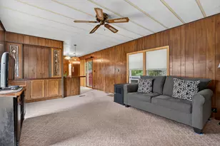 19 Village Dr, Raymond, NH 03077 - Photo 6