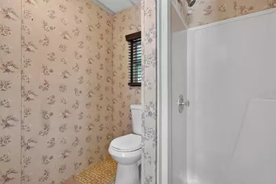 19 Village Drive, Raymond, NH 03077 - Photo 16