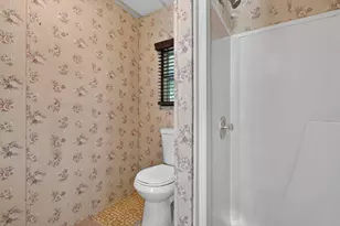 19 Village Dr, Raymond, NH 03077 - Photo 16