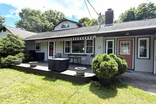 127 Pollard Rd, Lincoln, NH 03251 - Photo 2