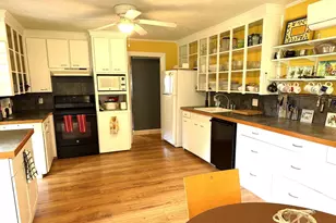 127 Pollard Rd, Lincoln, NH 03251 - Photo 10