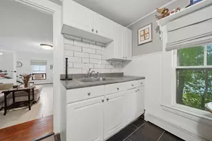 48 New York St, Dover, NH 03820 - Photo 10
