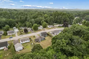 415 Greeley St, Manchester, NH 03102 - Photo 24