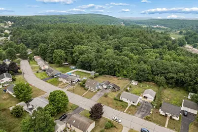 415 Greeley Street, Manchester, NH 03102 - Photo 22