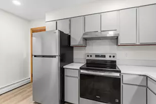 29 Devco Dr, Manchester, NH 03103 - Photo 18
