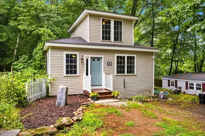 13 Charlestown Place, Derry, NH 03038 - Photo 2