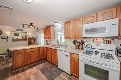 4 Caron Street, Merrimack, NH 03054 - Photo 18