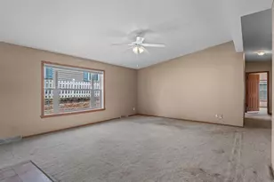 17 Heritage Way, Manchester, NH 03104 - Photo 10