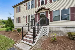 29 Central St, Hillsboro, NH 03244 - Photo 2