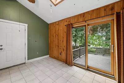 549 Lake Avenue, Manchester, NH 03103 - Photo 18