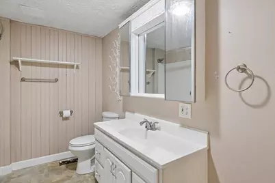 549 Lake Avenue, Manchester, NH 03103 - Photo 20