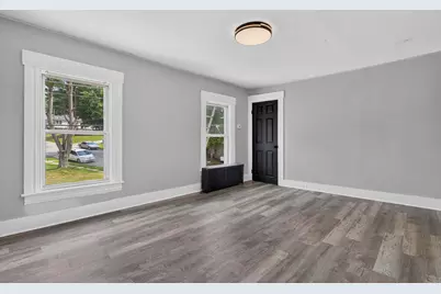 571 Amherst Street, Manchester, NH 03104 - Photo 20