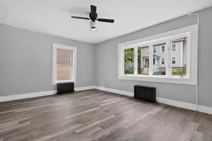 571 Amherst St, Manchester, NH 03104 - Photo 14