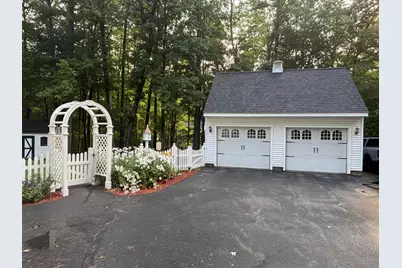 223 Baboosic Lake Road, Merrimack, NH 03054 - Photo 2