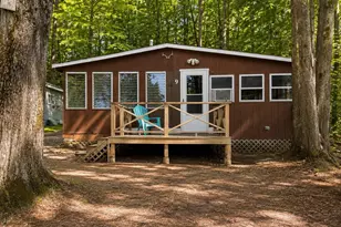 9 Pinecrest Rd, Raymond, NH 03077 - Photo 2
