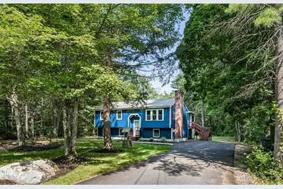 31 Evergreen Drive, Goffstown, NH 03045 - Photo 2