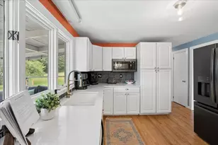 23 Woodwells Garrison Rd, Hopkinton, NH 03229 - Photo 10