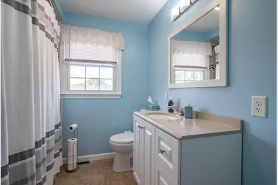 39 Norwich Road, Nashua, NH 03062 - Photo 10