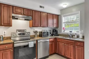 17 Sullivan Way, Laconia, NH 03246 - Photo 4