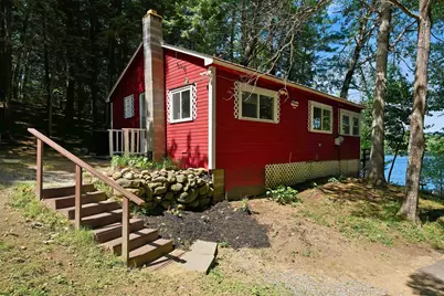 9 Berry Road, Loudon, NH 03307 - Photo 1
