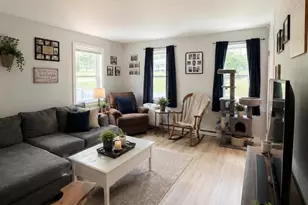 44 Bridge St, Hillsboro, NH 03244 - Photo 4