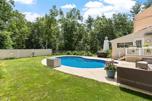 11 Ashley Dr, Londonderry, NH 03053 - Photo 30