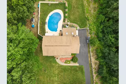 11 Ashley Drive, Londonderry, NH 03053 - Photo 32