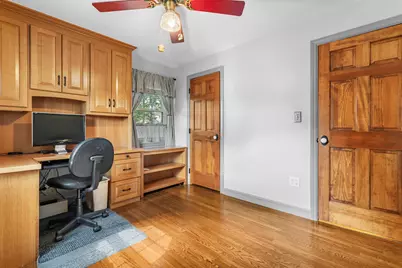 128 Holly Avenue, Manchester, NH 03103 - Photo 18