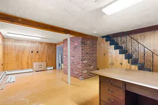 128 Holly Ave, Manchester, NH 03103 - Photo 36
