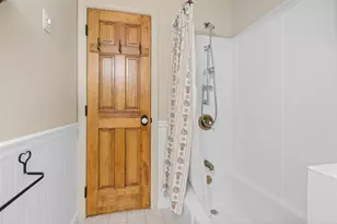128 Holly Ave, Manchester, NH 03103 - Photo 24