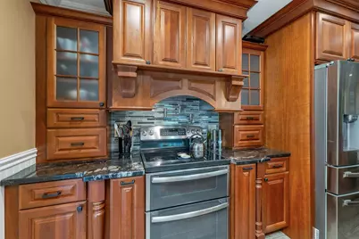 98 Robinson Road, Hudson, NH 03051 - Photo 4