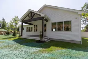 25 Indian Rock Rd, Bedford, NH 03110 - Photo 58