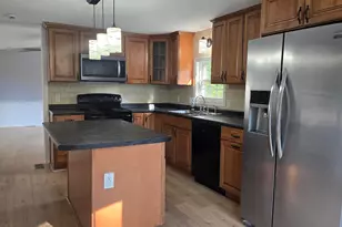 44 Gooseberry Cir, Rochester, NH 03867 - Photo 8