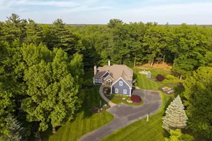 56 Windsor Green Rd, Greenland, NH 03840 - Photo 2