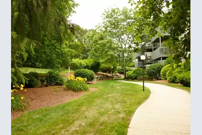 47 Dogwood Drive #107, Nashua, NH 03062 - Photo 1