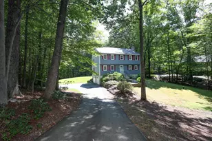 34 Olde Lantern Rd, Bedford, NH 03110 - Photo 1
