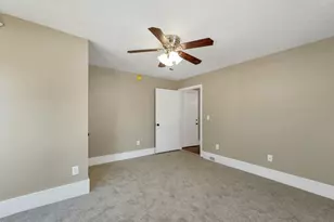16 Brook St, Derry, NH 03038 - Photo 34