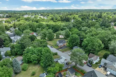 16 Brook Street, Derry, NH 03038 - Photo 12